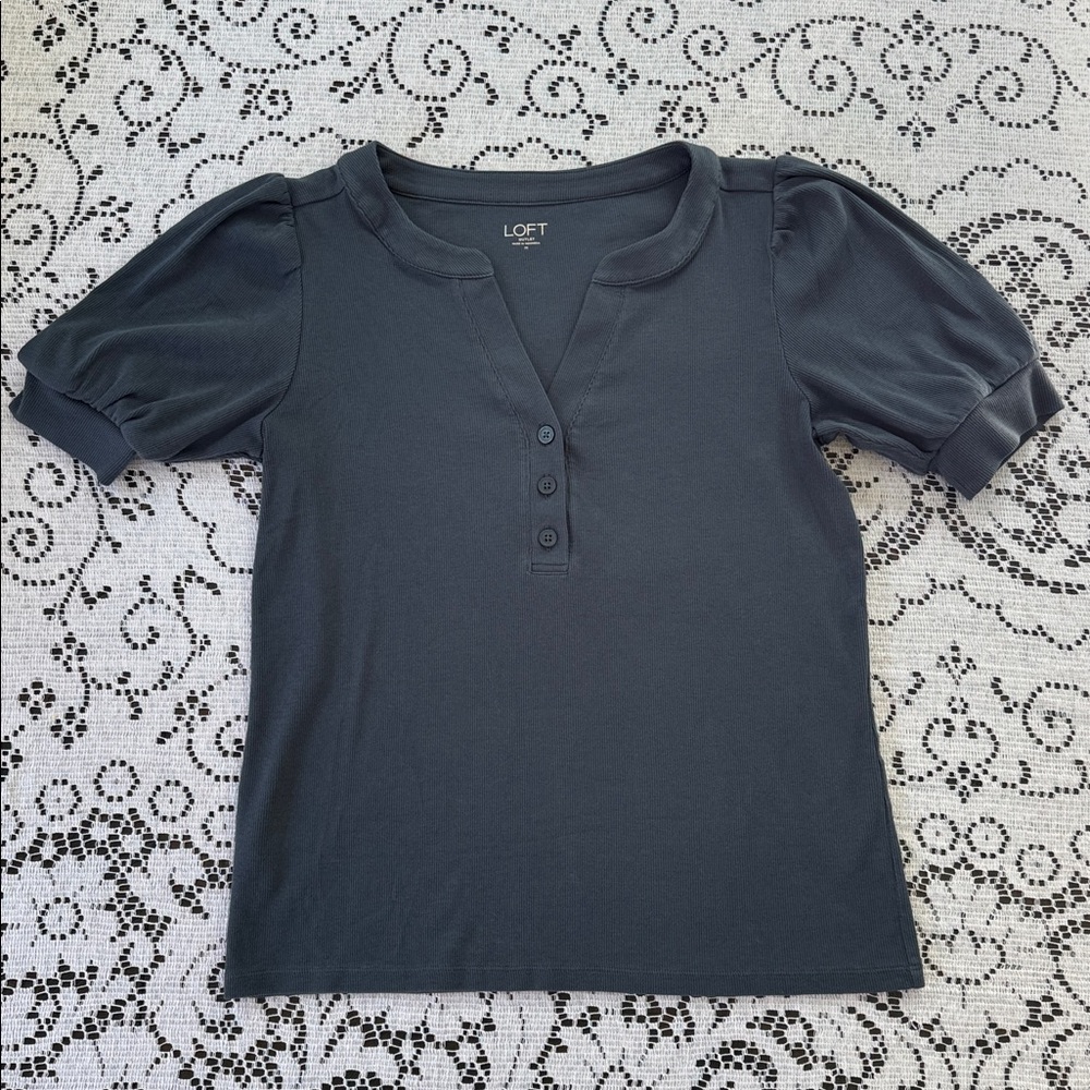 LOFT Slate Puff Sleeve Blouse Top